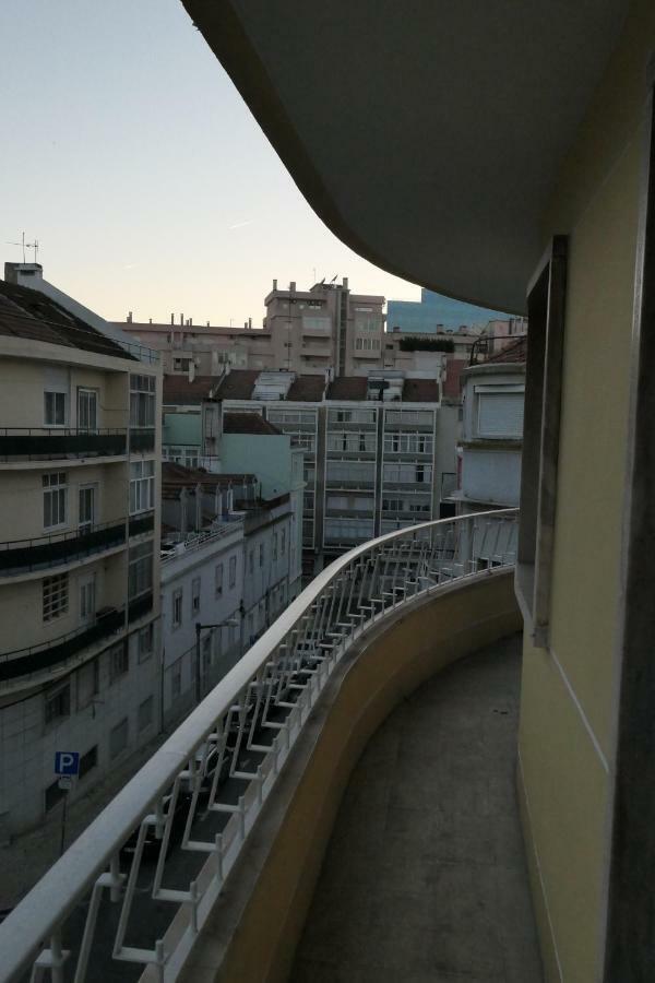 Ferias No Bairro Appartement Lissabon Buitenkant foto