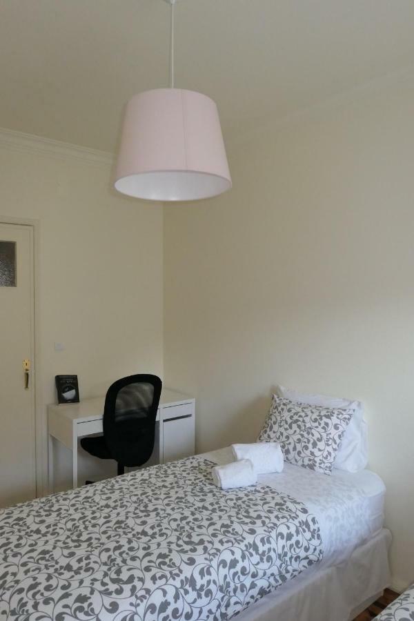 Ferias No Bairro Appartement Lissabon Kamer foto